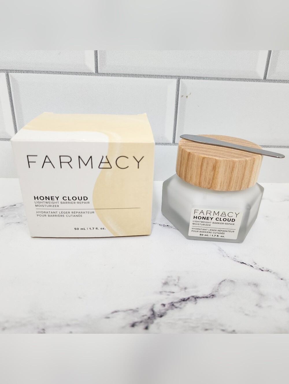 Farmacy Honey Cloud Lightweight Barrier Repair Moisturizer